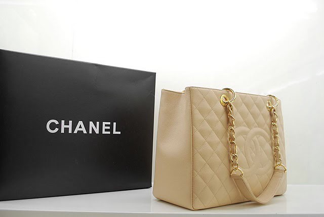 Chanel 2011 GST Caviar Leather Handbag 36092 Cream