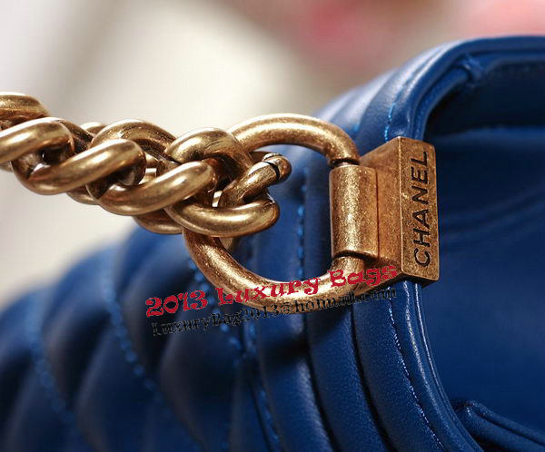 Chanel Boy Flap Shoulder Bag in RoyalBlue Original Leather Gold