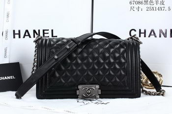 Boy Chanel Flap Shoulder Bags Sheepskin Leather A67086 Black