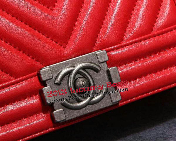 Boy Chanel Flap Shoulder Bag Herringbone Stitching CHA6817 Red