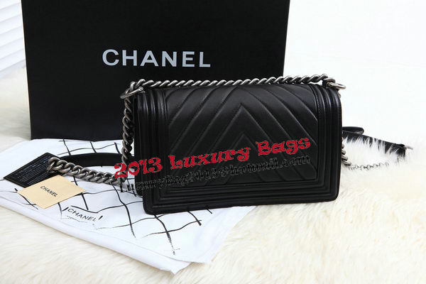 Boy Chanel Flap Bag Calfskin Chevron Quilting A67086 Black