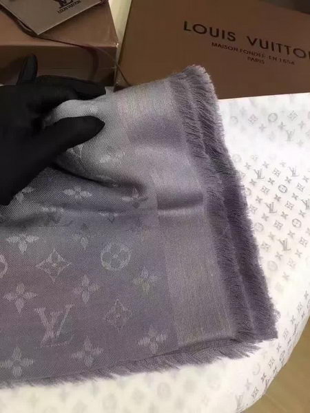 Louis Vuitton Scarf LV0096 Louis Vuitton Scarf LV0096