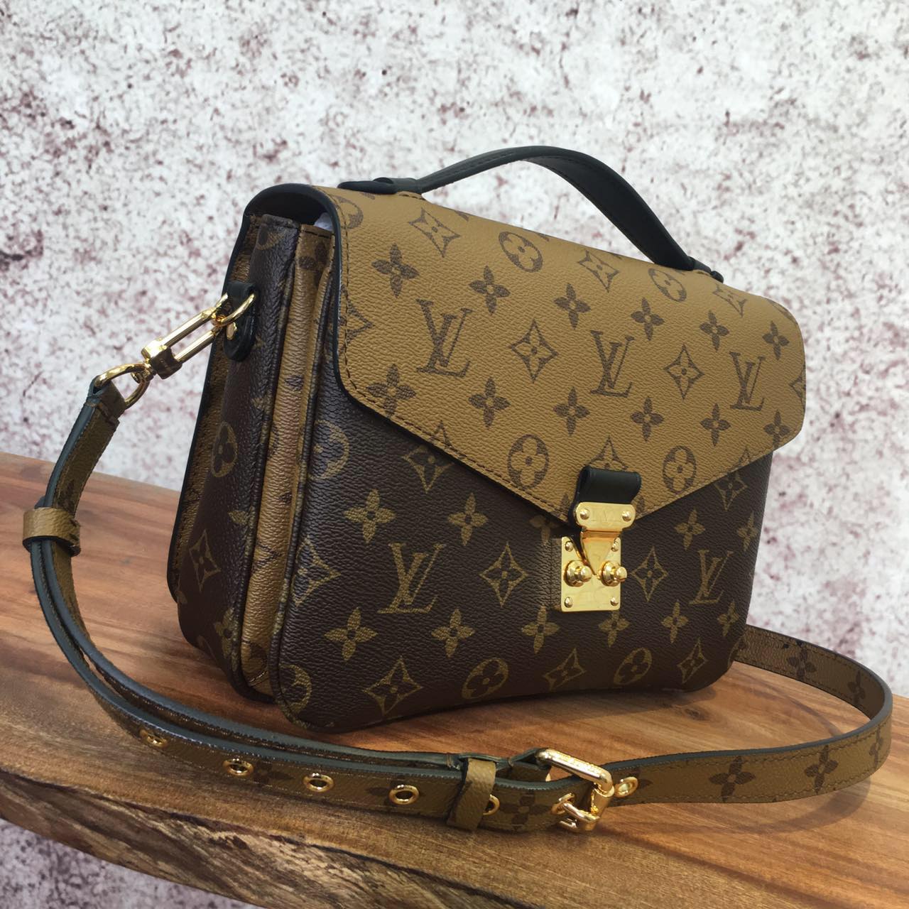 Louis Vuitton Monogram Canvas Pochette Metis Bag 40780 Camel