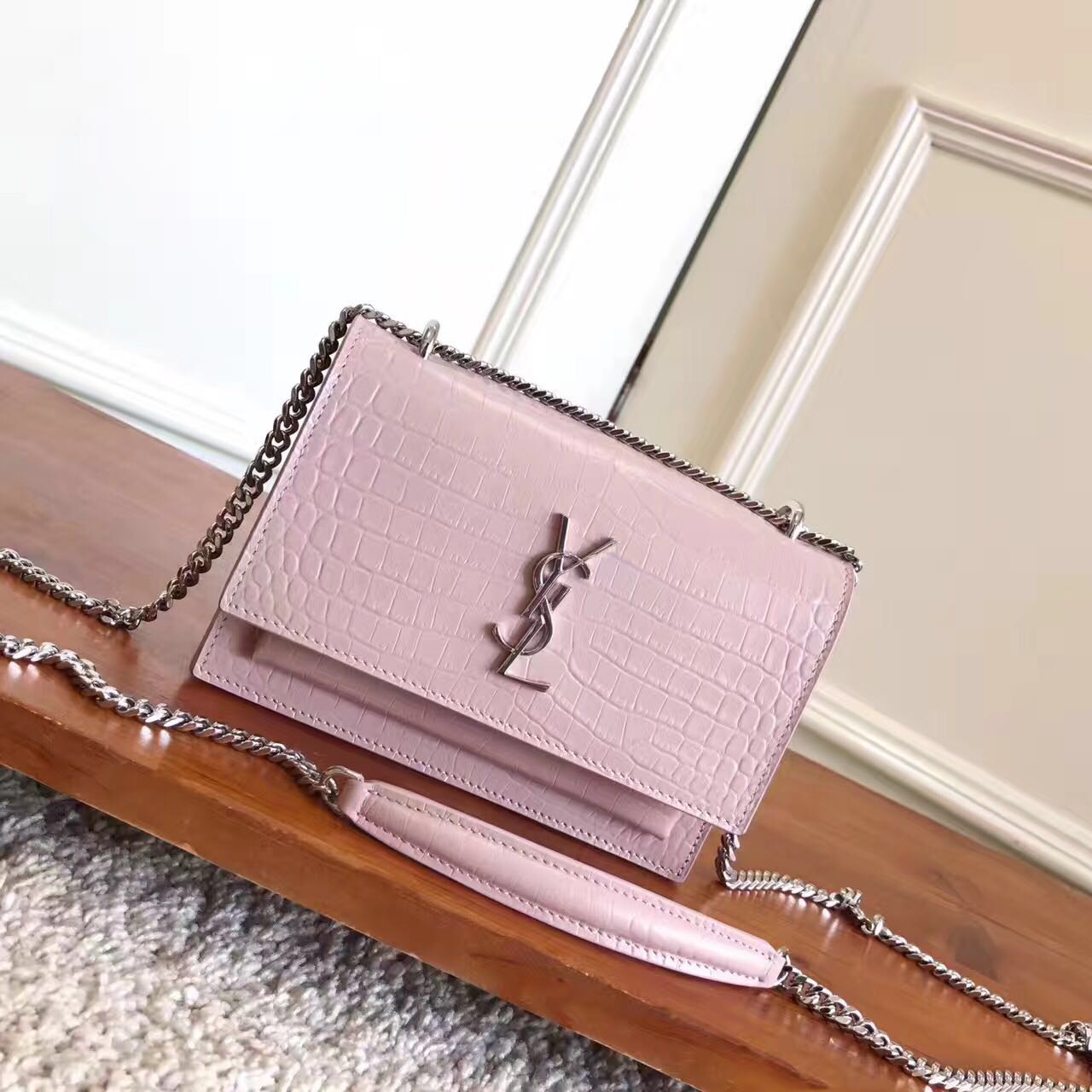 Yves Saint Laurent Cross-body Croco Original Leatehr Shoulder Bag Y8606 Pink