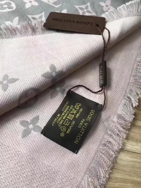 Louis Vuitton Scarf LVS9213A Louis Vuitton Scarf LVS9213A