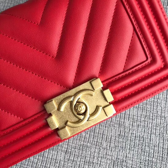 Chanel Le Boy Flap Shoulder Bag Original Calf leather A67085 Bright red Gold Buckle