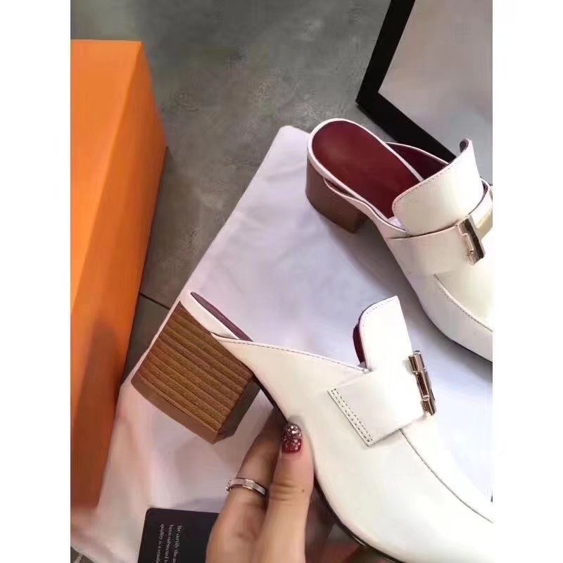 Hermes Leather Slipper HO782LD white