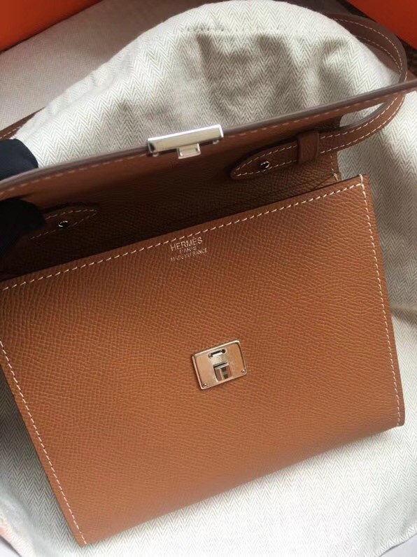 Hermes Clutch Epsom calfskin H0589 brown