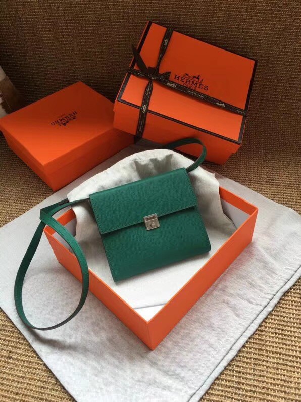 Hermes Clutch Epsom calfskin H0589 green