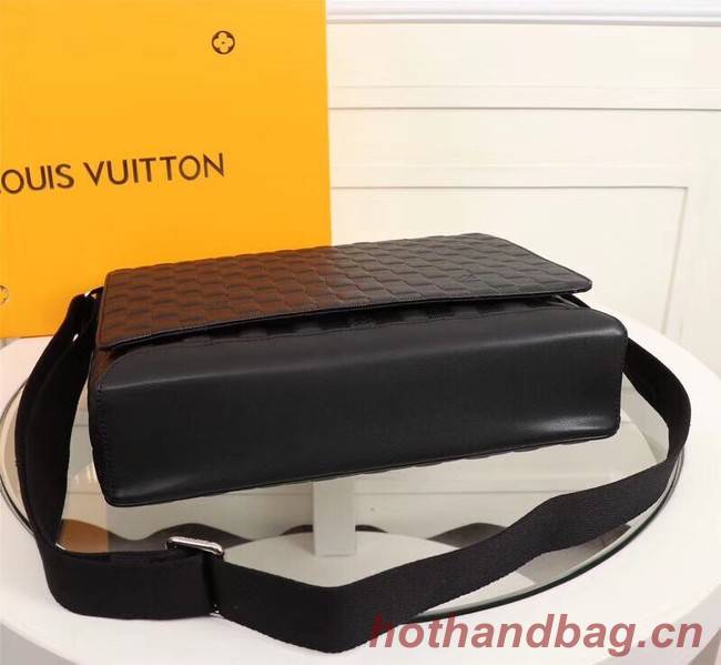 Louis Vuitton DISTRICT PM N41038 black