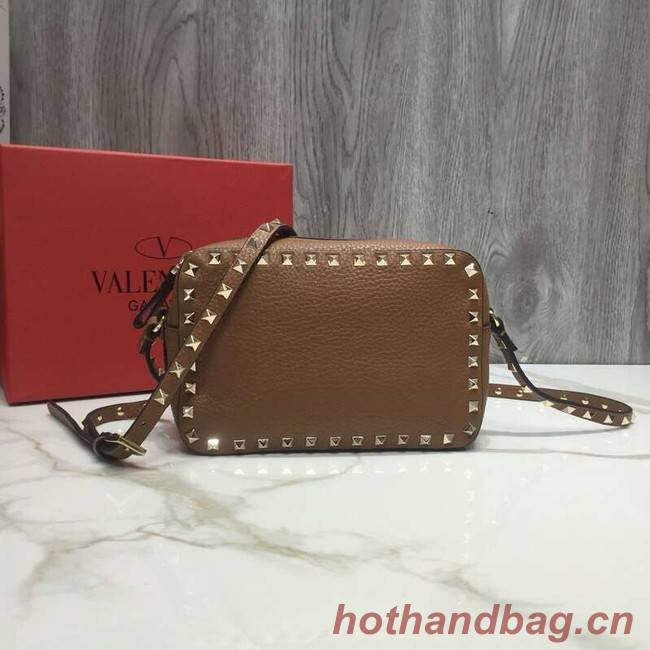 VALENTINO Rockstud leather camera cross-body bag 2855 brown