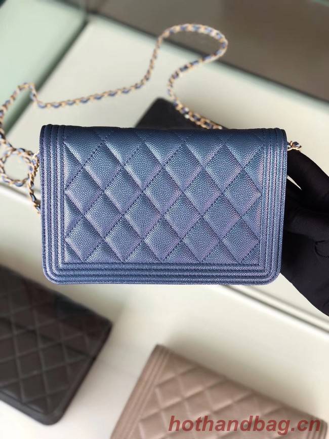 BOY CHANEL Original Wallet on Chain & Gold-Tone Metal B80287 blue