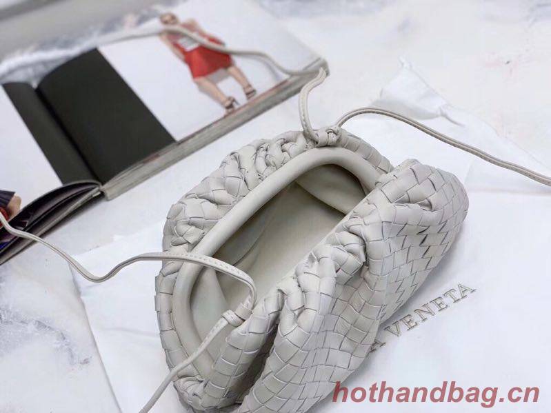 Bottega Veneta Original Leather clutch 59877 white