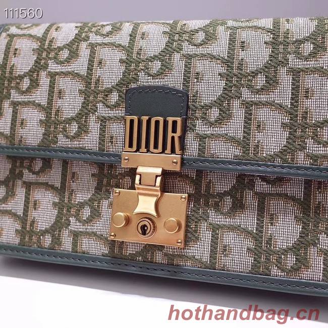 Dior DIORAMA leather Chain bag S2012 green