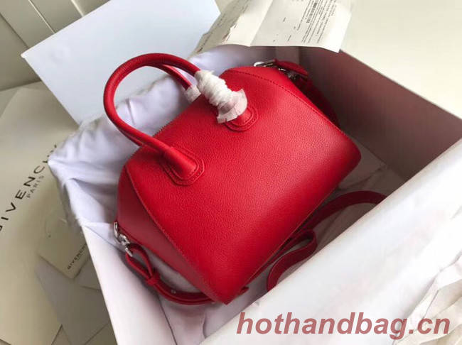 Givenchy Grained Calfskin Antigona Bag BB0511 red