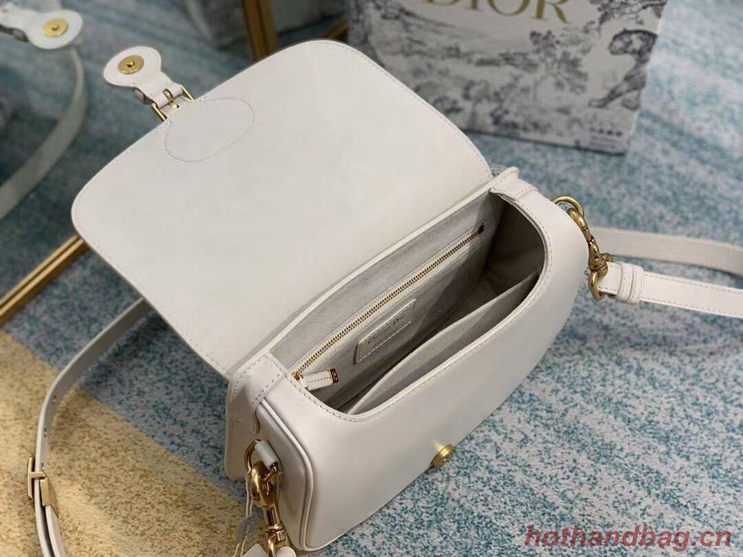 MEDIUM DIOR BOBBY BAG Box Calfskin M9319 white 