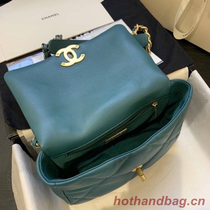 Chanel 19 flap bag AS1160 drak green