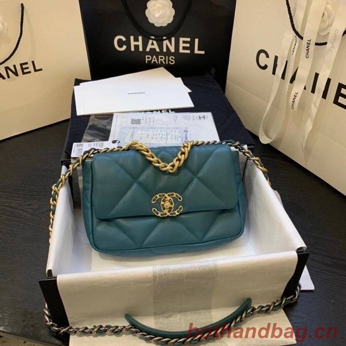 Chanel 19 flap bag AS1160 drak green