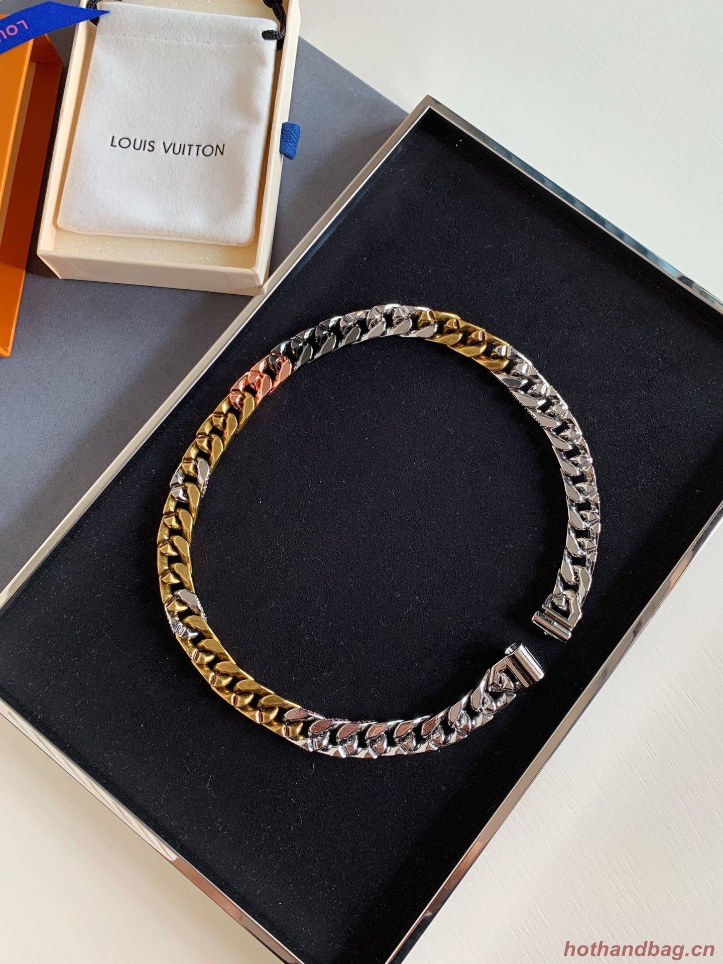 Louis Vuitton Necklace CE6232 Louis Vuitton Necklace CE6232
