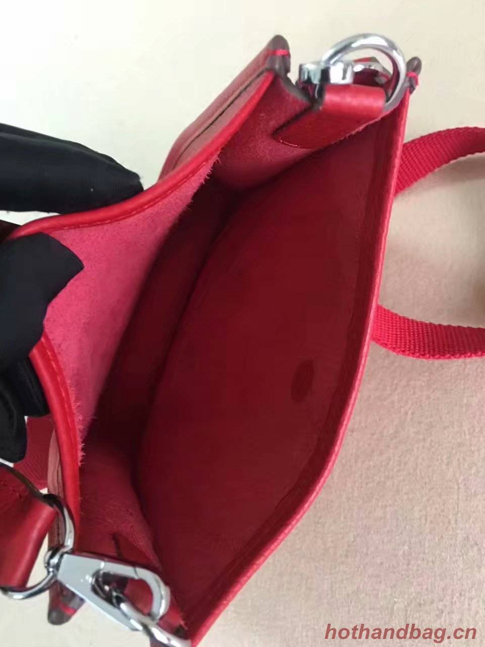 Hermes Evelyne original togo leather mini Shoulder Bag H15698 red