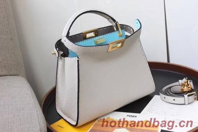 Fendi PEEKABOO ISEEU MEDIUM leather bag 70192 white