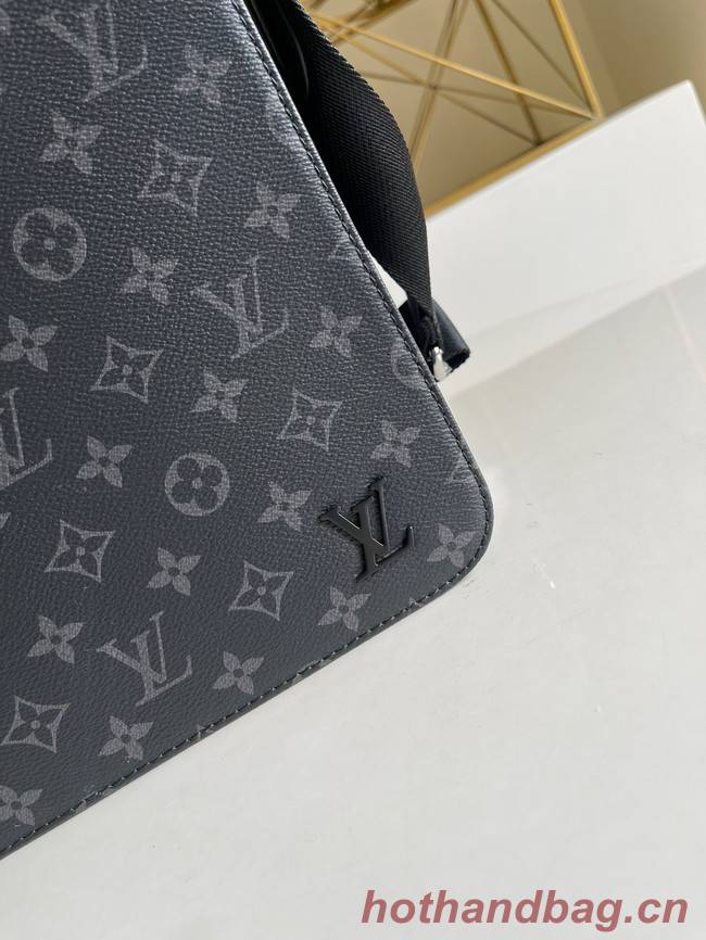 Louis Vuitton DISTRICT MM M45271 black