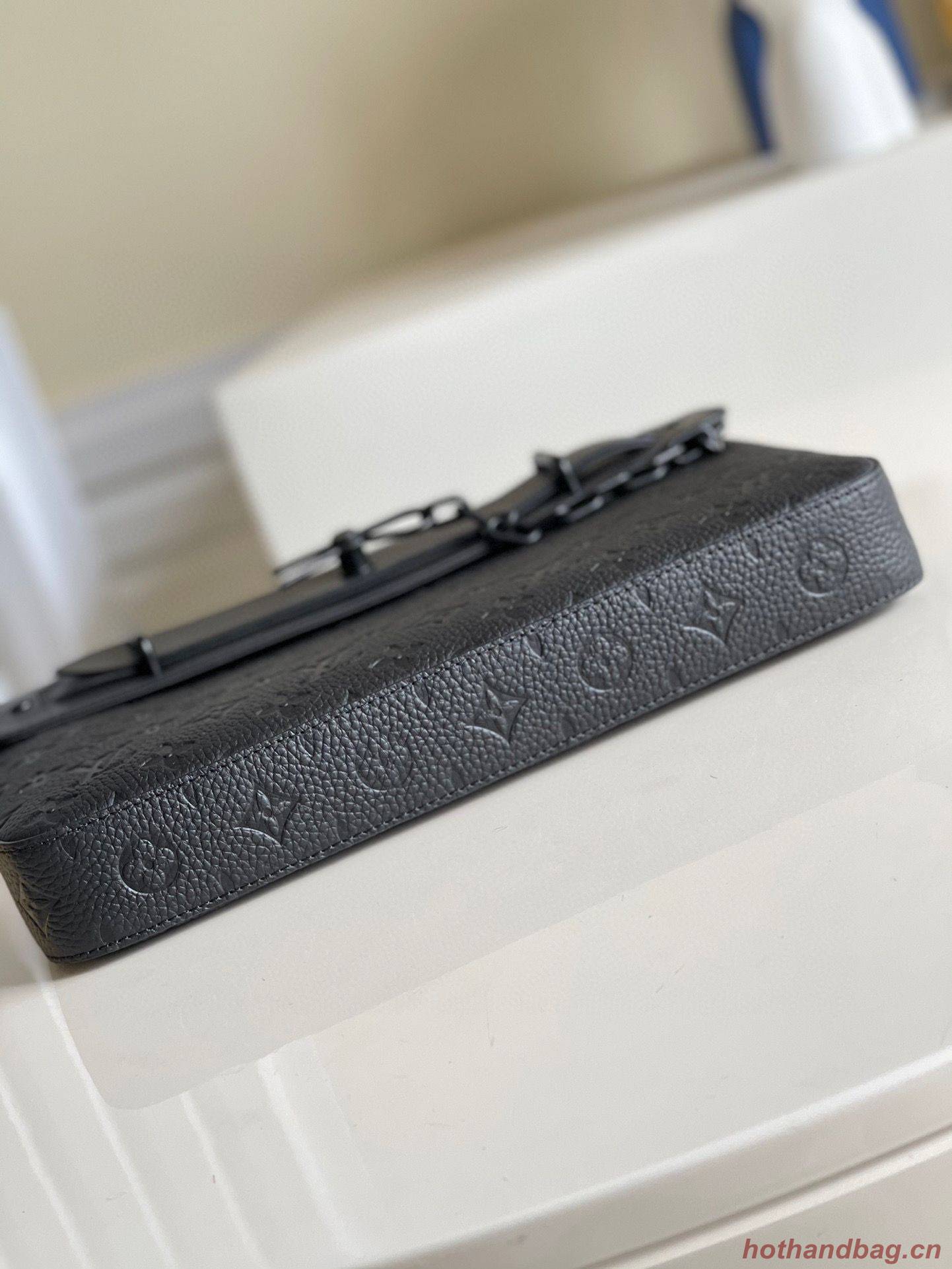 Louis Vuitton Monogram Eclipse POCHETTE Steamer M80140 Black