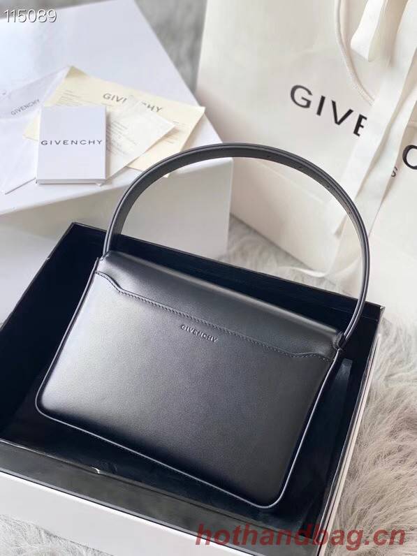 GIVENCHY Original Leather shoulder bag 4880 black