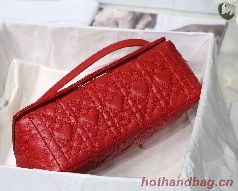 MEDIUM DIORAMOUR DIOR CARO BAG Cannage Calfskin with Heart Motif M9242WNG Bright Red