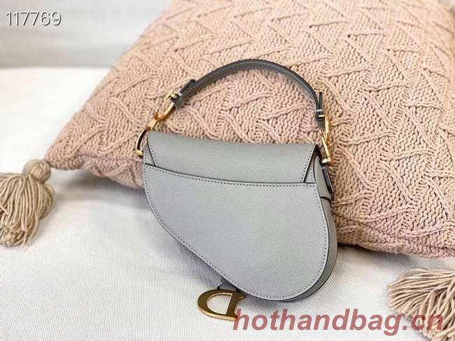 Dior SMALL SADDLE-TAS VAN KALFSLEER M0445CW GREY