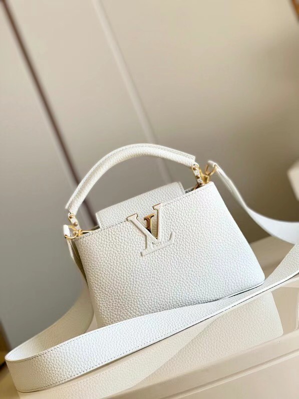 Louis Vuitton CAPUCINES MINI M55985 white