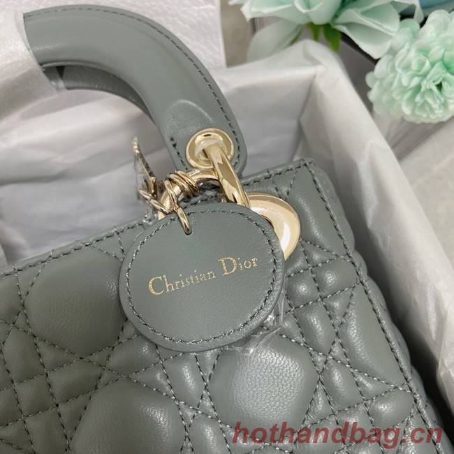 MINI LADY DIOR BAG Lambskin M0566OW gray&gold