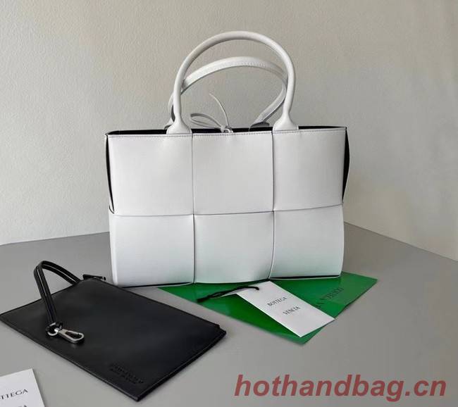 Bottega Veneta ARCO TOTE 652867 white&black