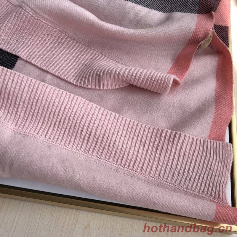 Burberry Scarf B00279 Burberry Scarf B00279