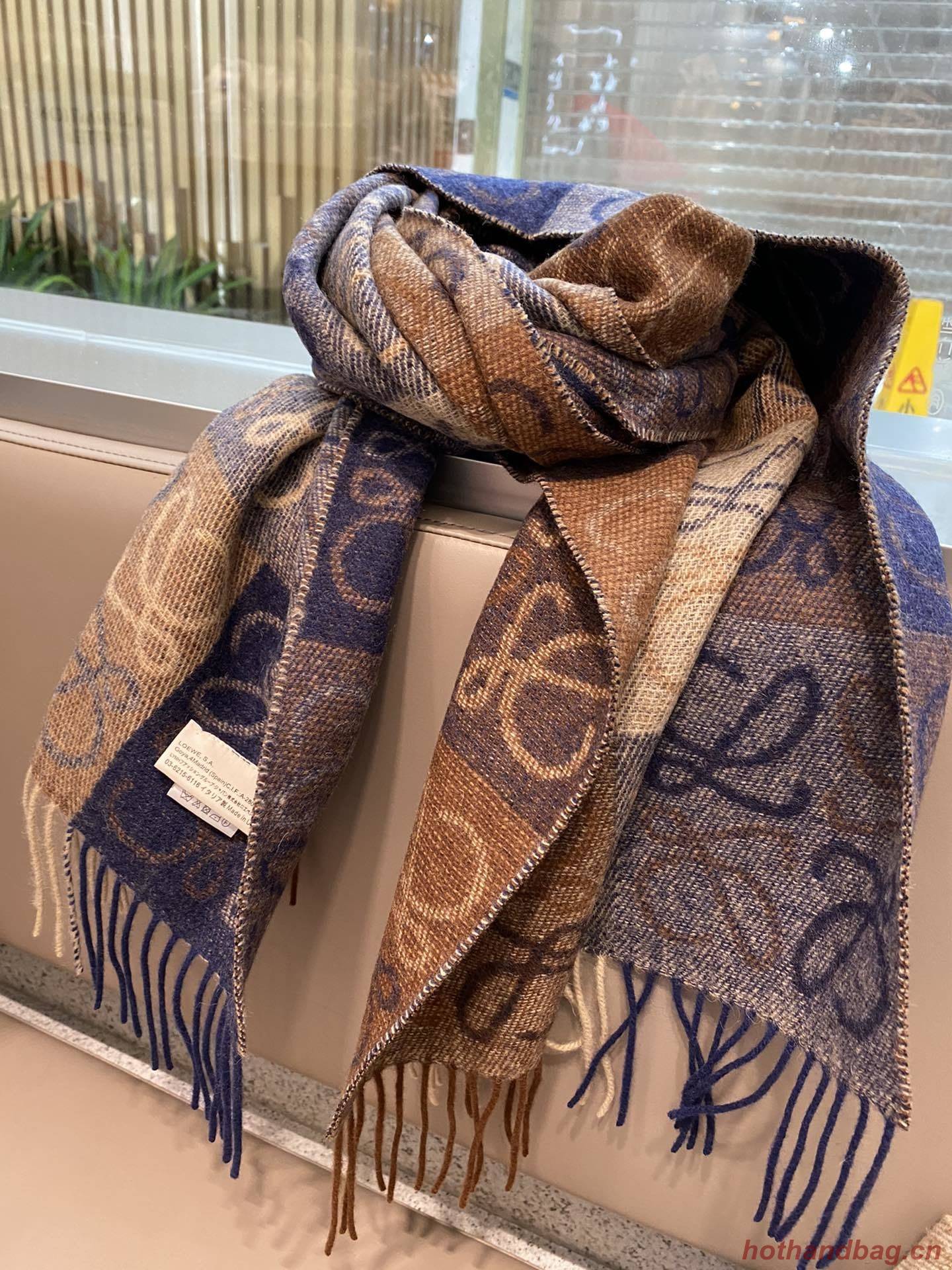 Loewe Scarf L00007 Loewe Scarf L00007