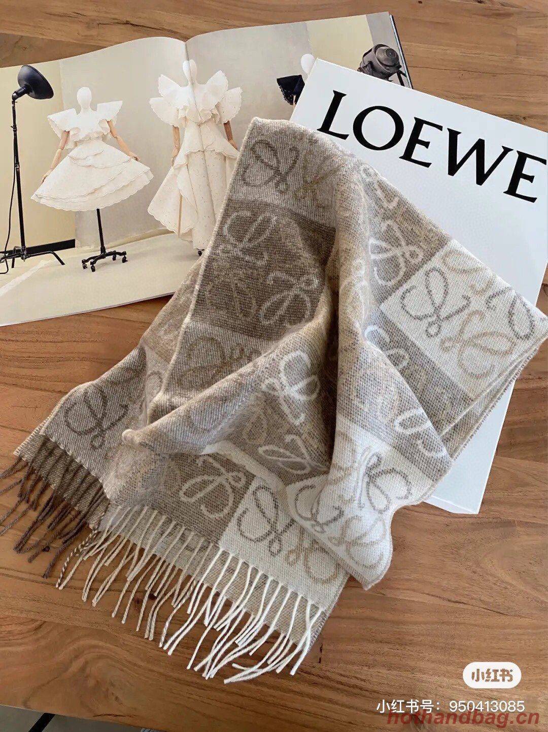 Loewe Scarf L00010