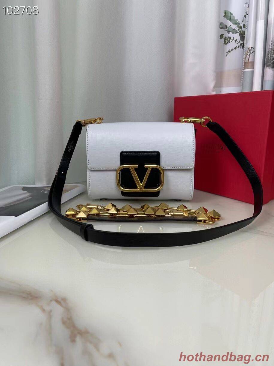 VALENTINO GARAVANI Stud Sign Grained Calfskin Shoulder Bag V0196 white&black