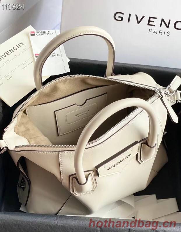 GIVENCHY Original Leather Shoulder Bag 63188 Off White