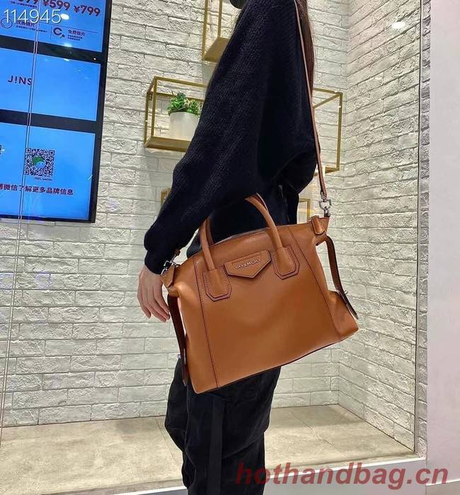 GIVENCHY Original Leather Shoulder Bag 63188 brown