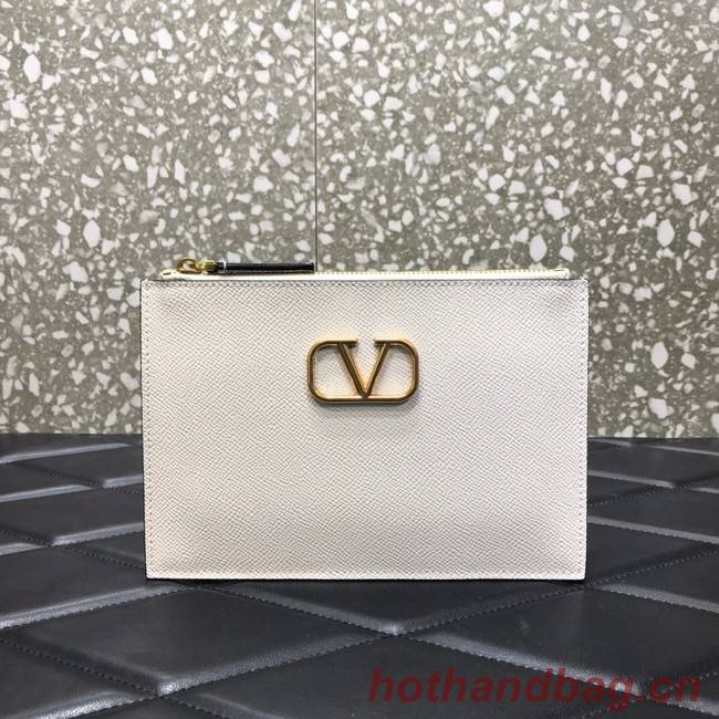 VALENTINO GARAVANI Stud Sign Grained Calfskin clutch bag 0620 white