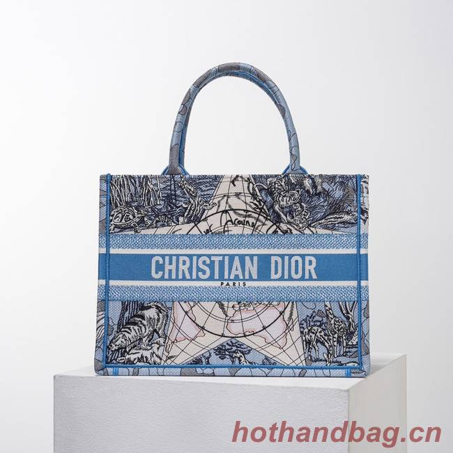 DIOR BOOK TOTE Embroidery C1287-23 blue