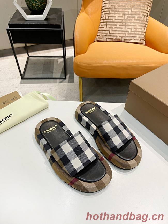 BurBerry Shoes 92637-3