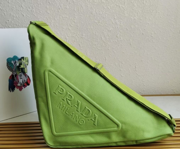 Prada Re-Nylon large shoulder bag 2EV077 green