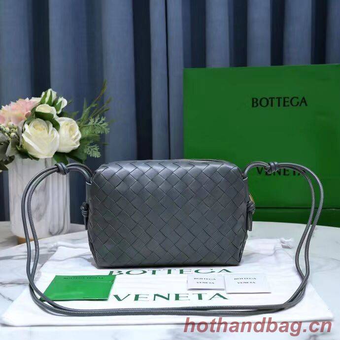 Bottega Veneta Small intrecciato leather cross-body bag 680255 Gray