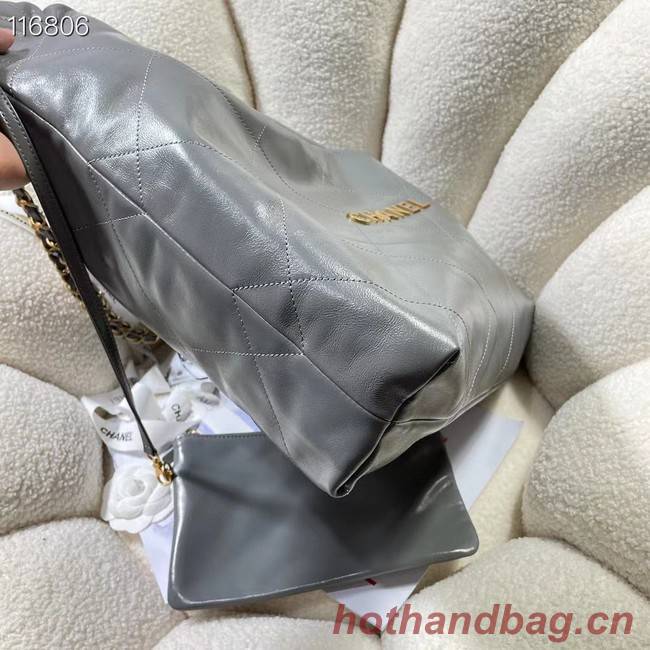 CHANEL 22 HANDBAG Shiny Calfskin & gold-Tone Metal AS3262 gray