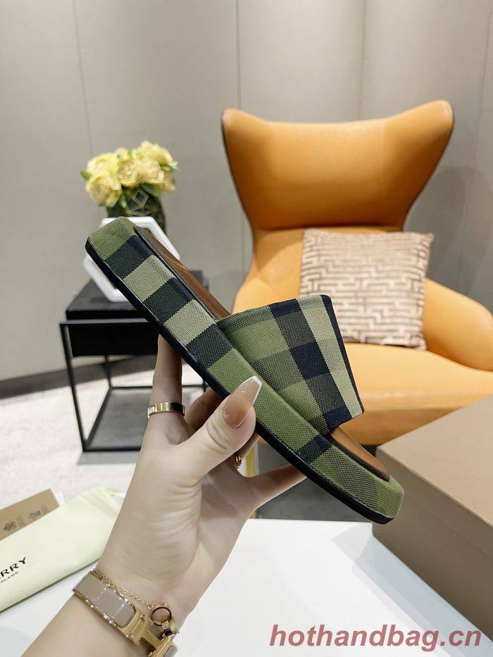 Burberry Shoes BBS00006