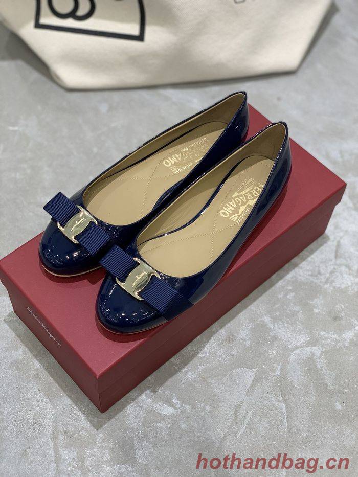 Ferragamo Shoes FMS00032