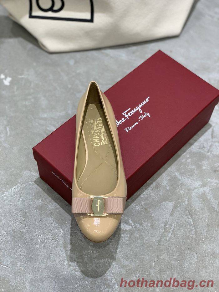 Ferragamo Shoes FMS00037