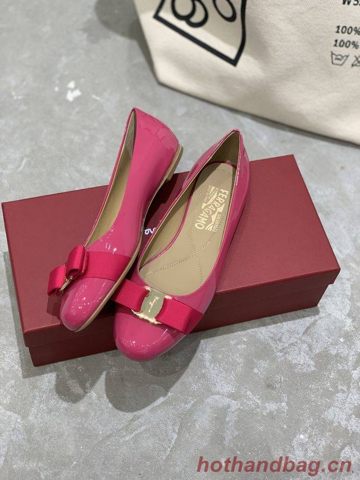 Ferragamo Shoes FMS00038