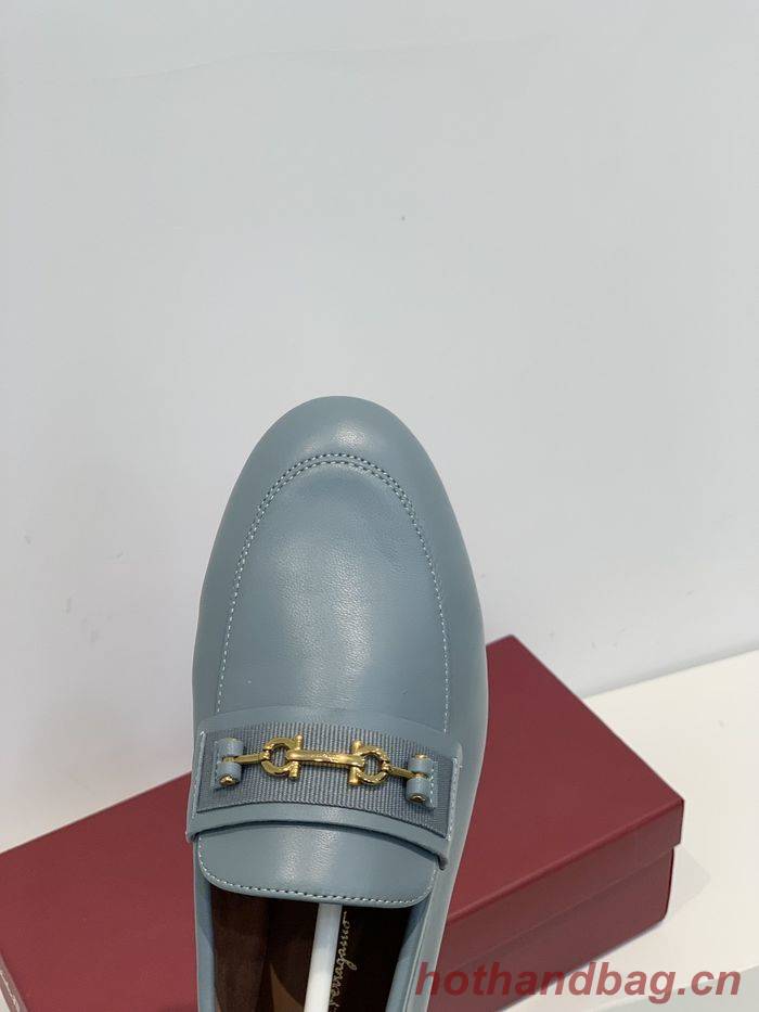 Ferragamo Shoes FMS00050